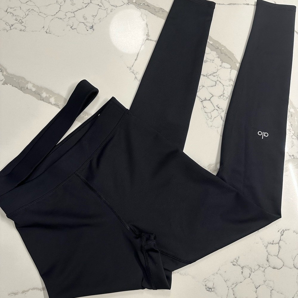 Alo yoga leggings